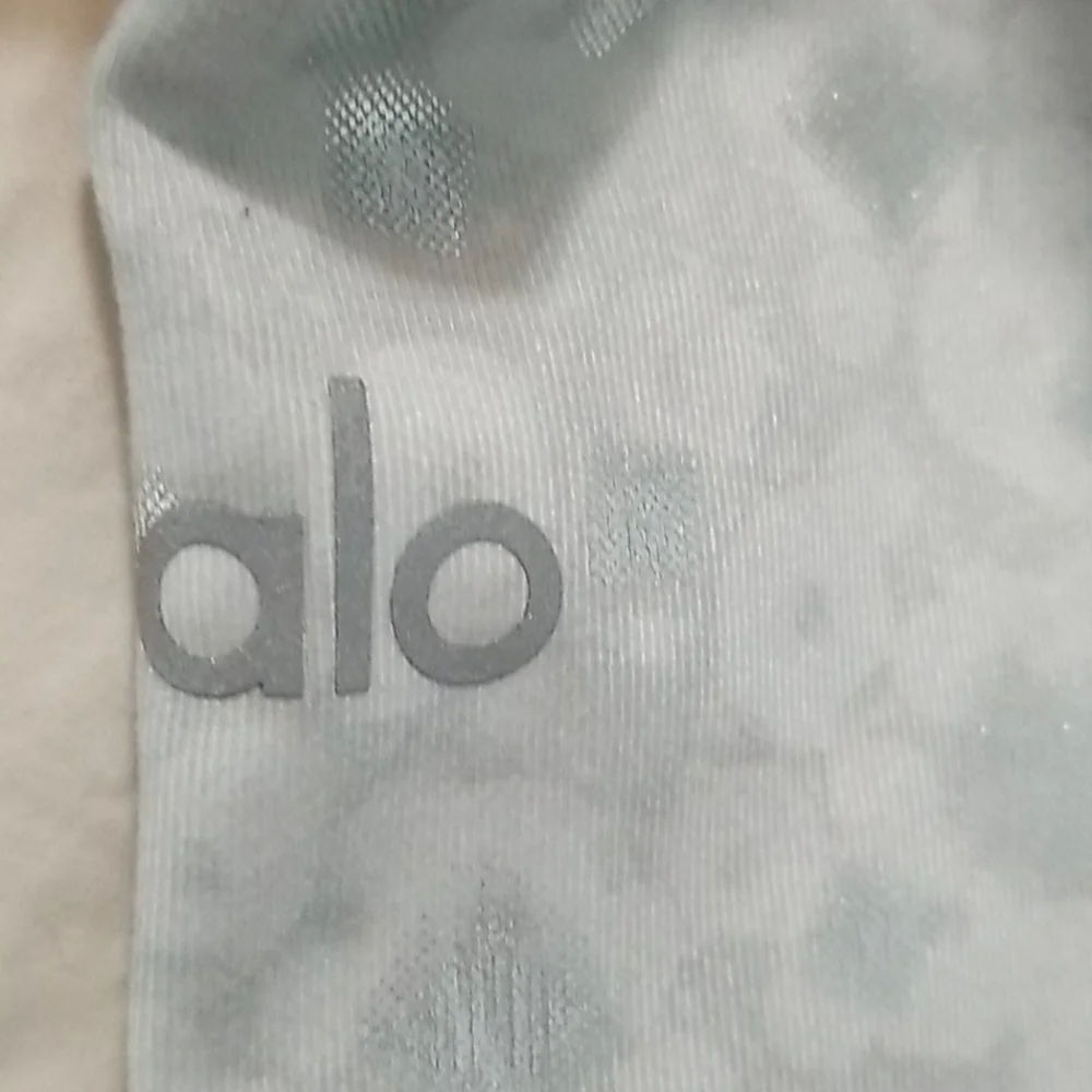 ALO silver metallic legginess